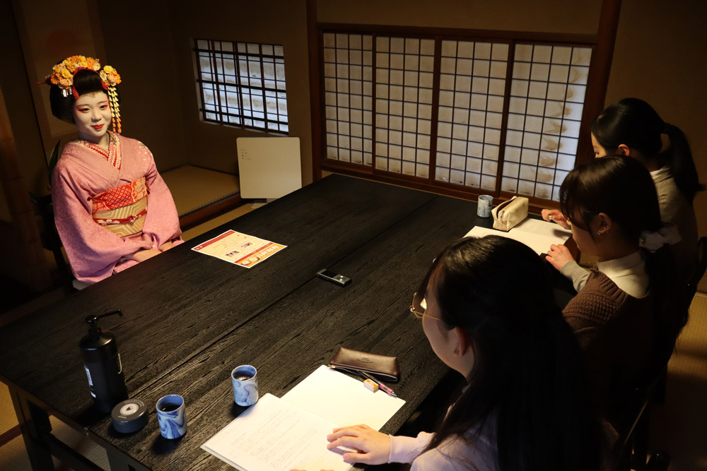 展示「七日町の過去・現在・未来」